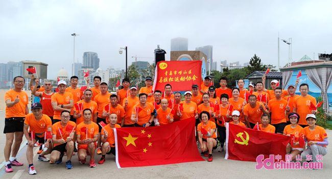 孩子在家庭生活中出现一些问题，应该如何应对？